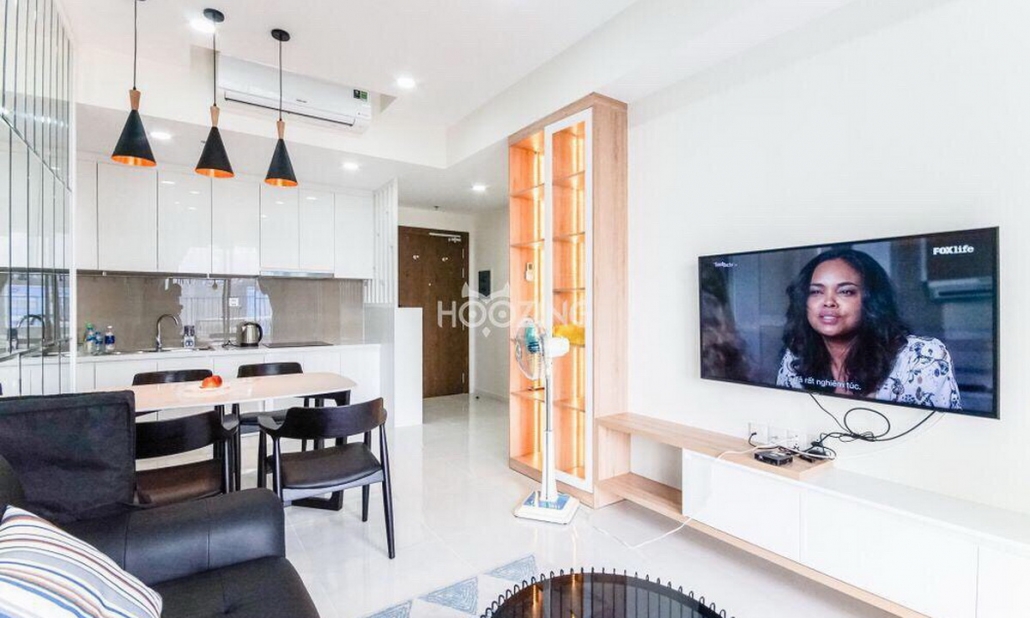 Masteri An Phú cho thuê 2 phòng ngủ block B nội thất đẹp view hồ bơi